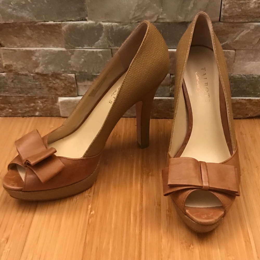 Talbots Peep Toe Leather Bow Heel 8.5